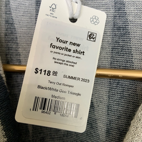 NWT Marine Layer Medium Black White Triangle Terry Out Short Sleeve Zip Romper - Picture 7 of 8